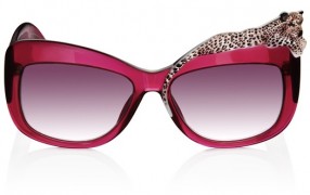 Brille mit Beiwerk