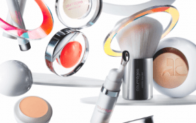 Raumkapsel Make-up von Courrèges & Estée Lauder