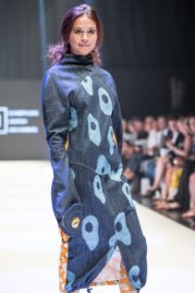 AMD_BestGraduates-Elisabeth Jung Runway Modepilot