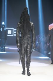 AMD_BestGraduates Ja Tepe Duesseldorf Catwalk Modepilot