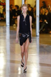 Anthony Vaccarello Modepilot