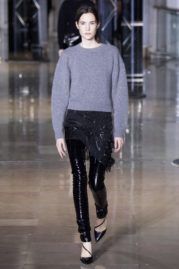 Anthony Vaccarello Herbst/Winter 2016: Trug Gisele Bündchen als Komplettlook bei einem Late Night Show-Auftritt Lackleder Vinyl