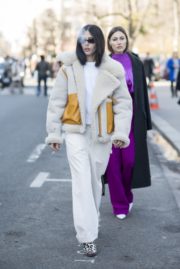 Modepilot Street Style no handbag ohne Handtasche
