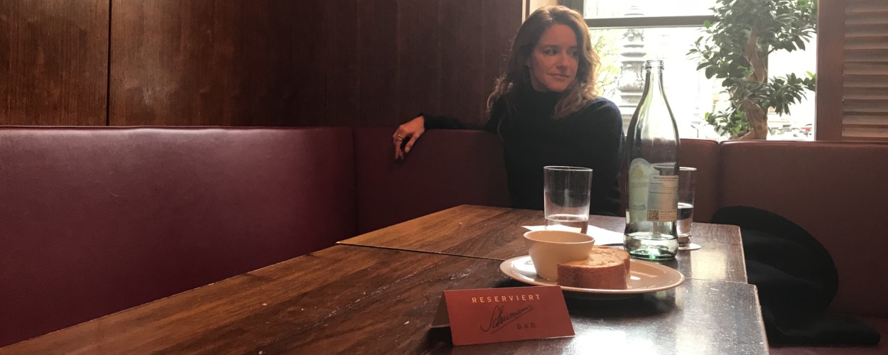 Jeden Tag im Schumann's essen – Wie macht sie das bloß?
