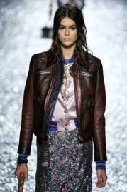 Coach Kaia Gerber all catwalk pics Modepilot 2018 Runway