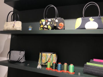 Handtaschen Regal Modepilot Justine Nessi