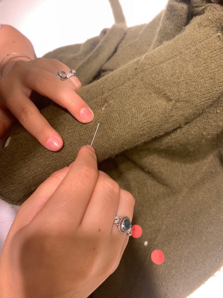 Cashmere reparieren Modepilot Allude Cashmere Clinic