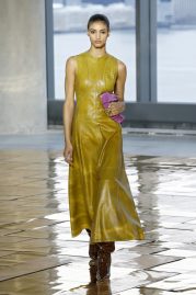 Trends 2025 Lederkleid New York