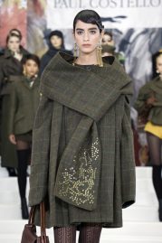 Trends 2025: Schal-Jacken